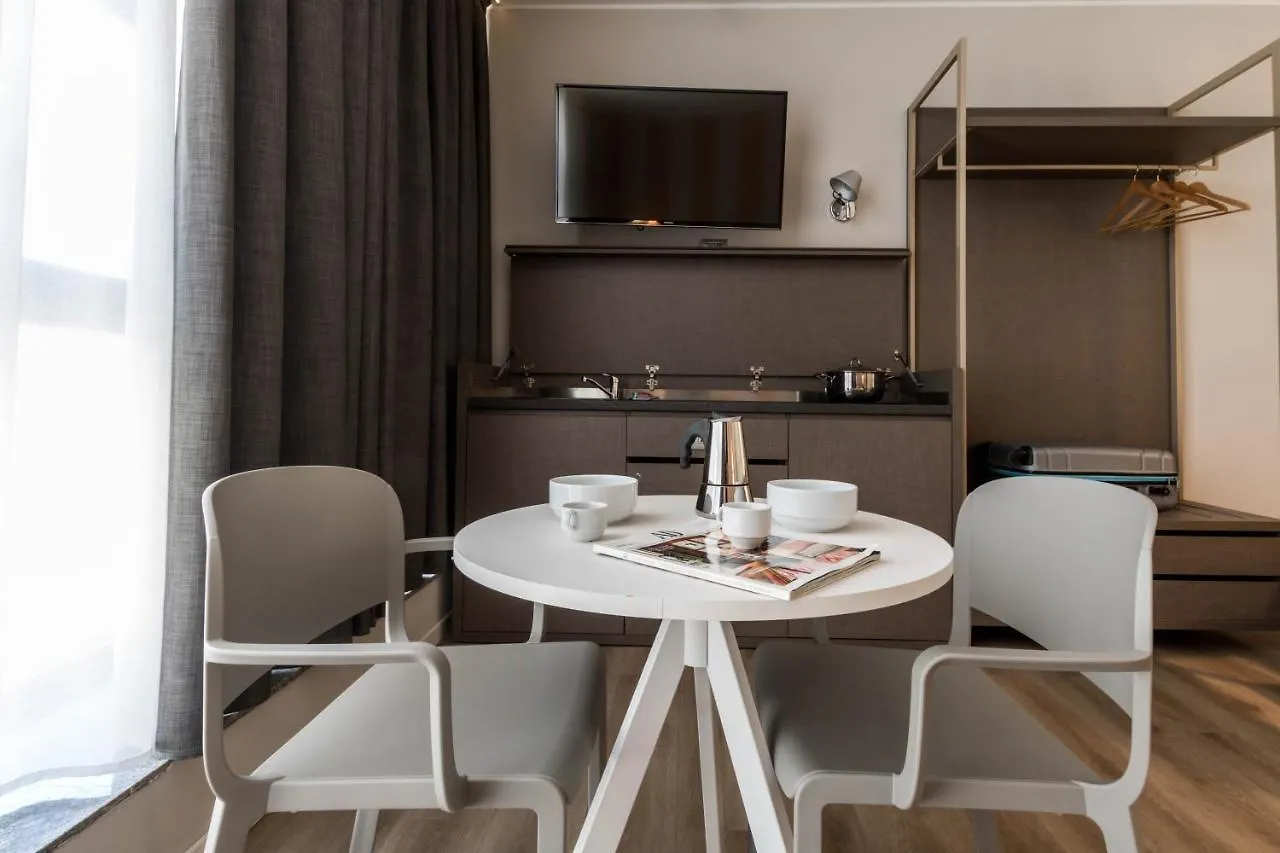 Apartment Joivy San Cristoforo - Terrace, Gym & Spa Milan